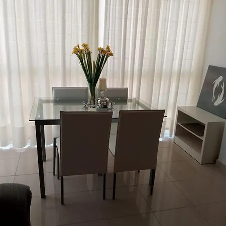 Angeles Апартаменты *